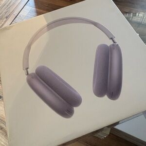 AirPods Max Purple